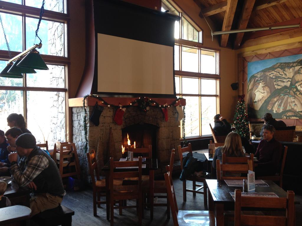 Howe Sound Inn & Brewing Company سكواميش المظهر الخارجي الصورة