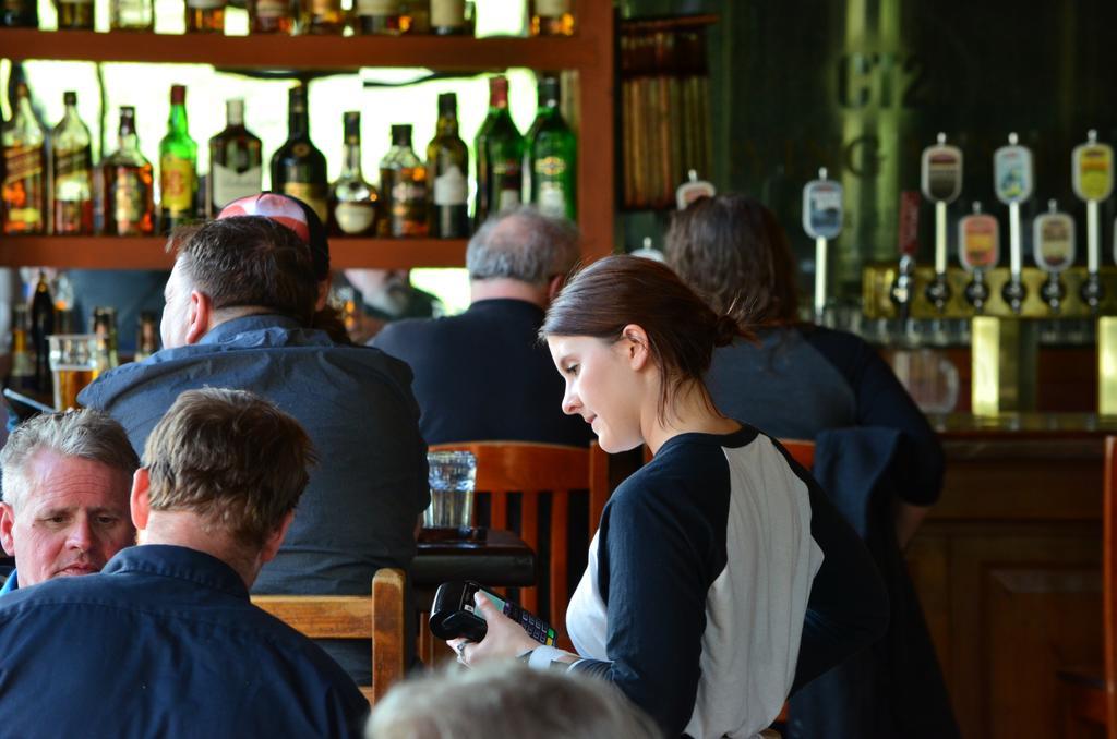 Howe Sound Inn & Brewing Company سكواميش المظهر الخارجي الصورة